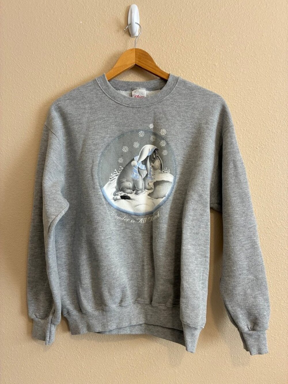 Vintage Disney Eeyore Snowflake Grey Sweatshirt Crewneck Pullover Medium